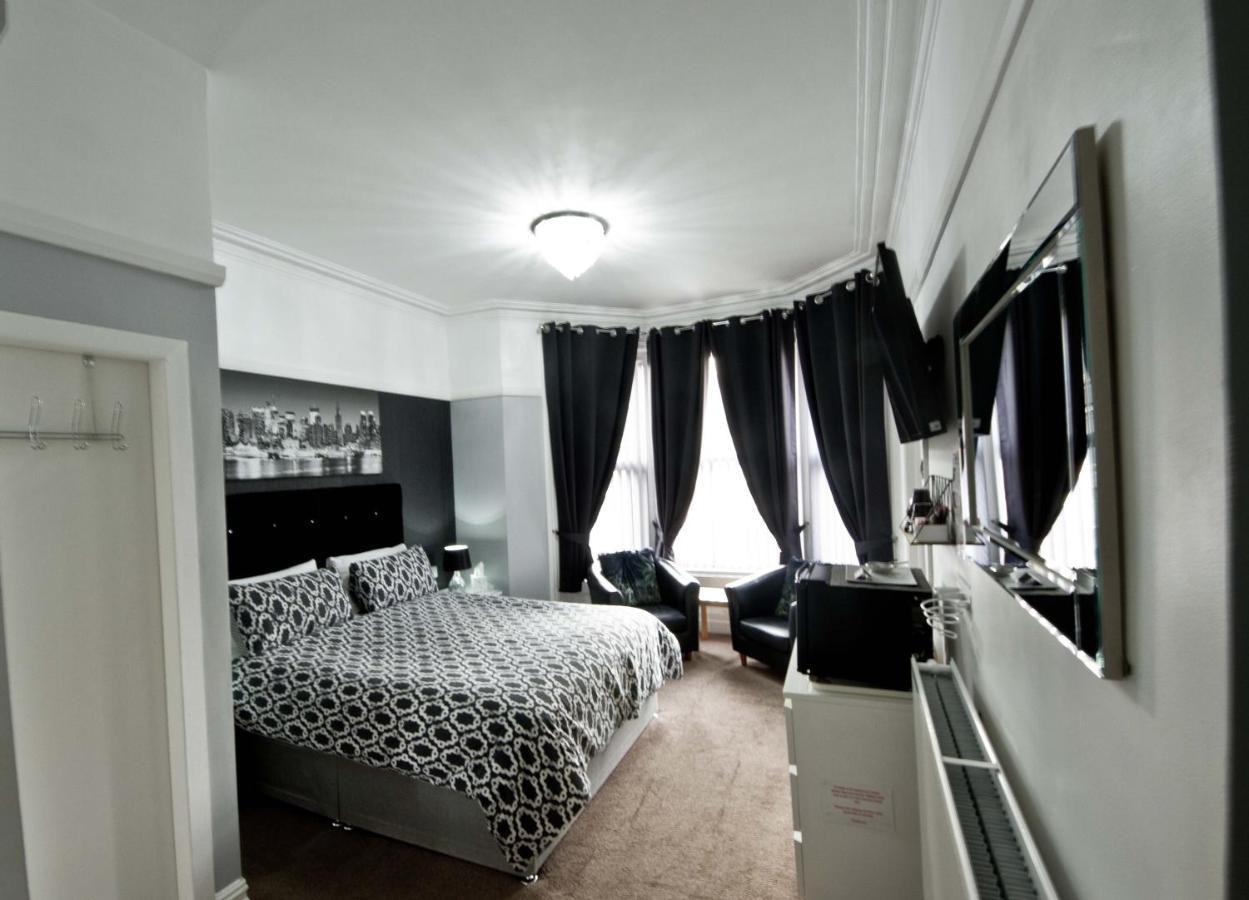 Rossall House , For Families & Couples Blackpool Exteriér fotografie
