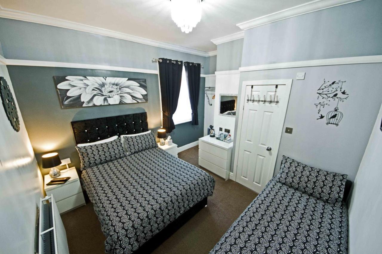 Rossall House , For Families & Couples Blackpool Exteriér fotografie